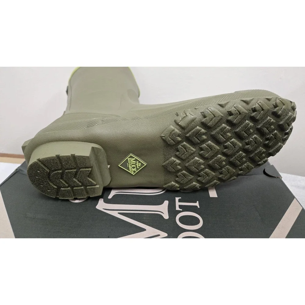 Muck Harvester Mid calf waterproof Boots. #wellingtons #rainyday #outdoors. size